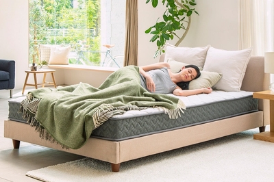 kYVsUCovkED6saRvGkM6.jpg?w=940&h=940