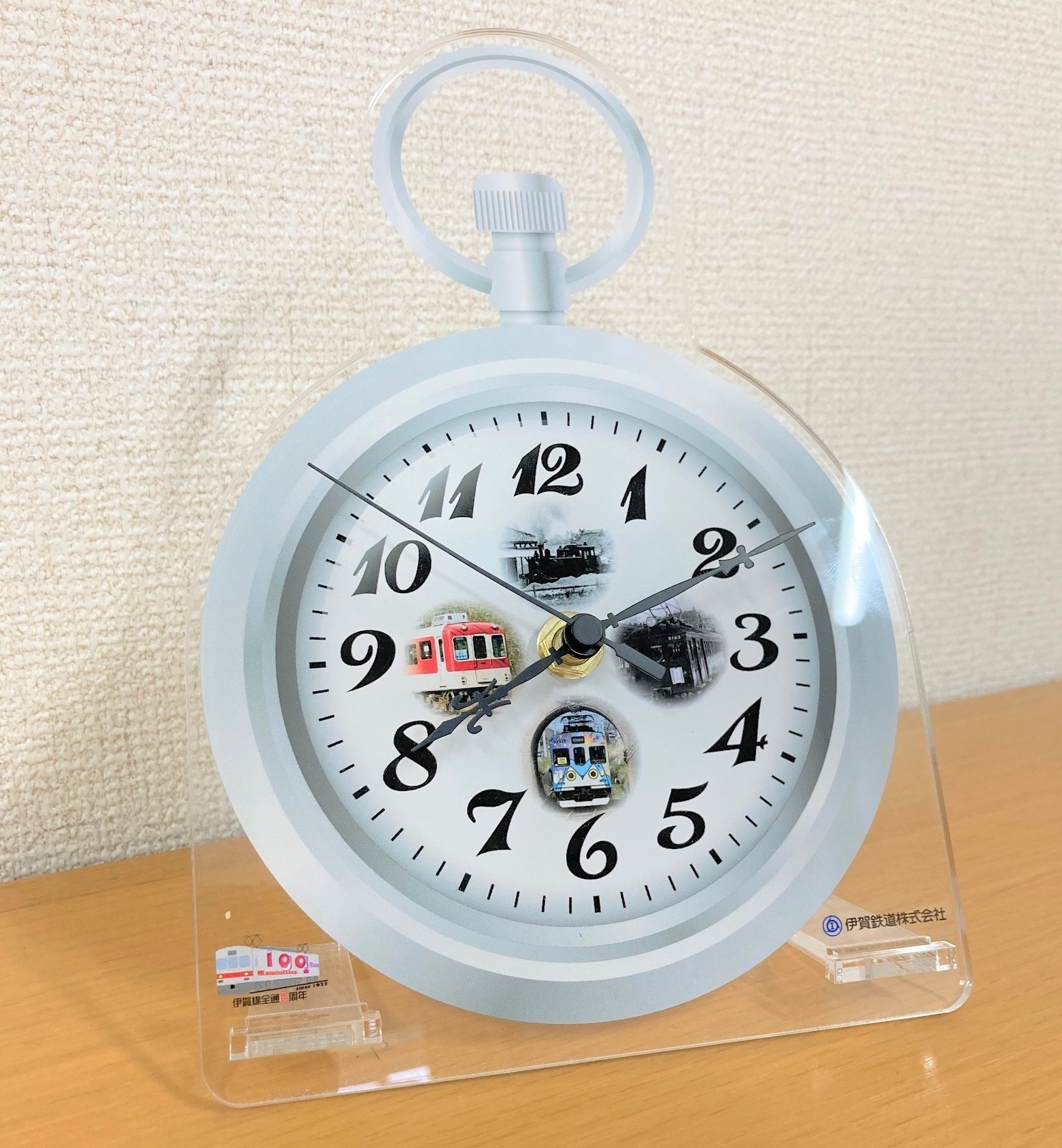 運転時計風アクリル置時計02