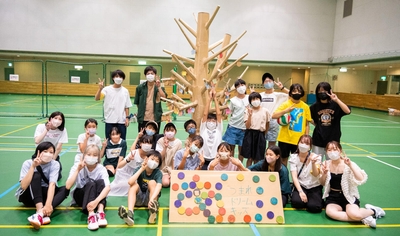 kaa33CRCDWc0phydzUql.jpg?w=940&h=940