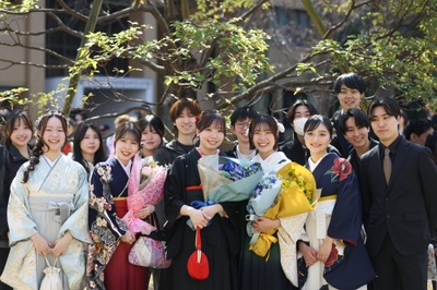 kbG6e0UayPOocNJB7HIz.jpg?w=940&h=940