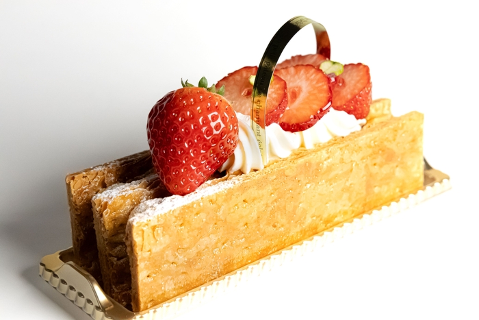 新商品ミルフィーユは通常の1.5倍サイズ