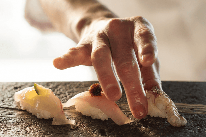 すし八咫 食事イメージ