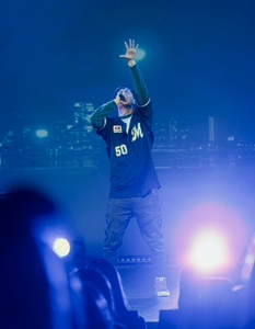 kgPKaPq74v1gDsYnx04F.jpeg?w=940&h=940