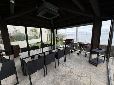 km8i6o4fY6J5TWSrLbOc.jpg?w=940&h=940