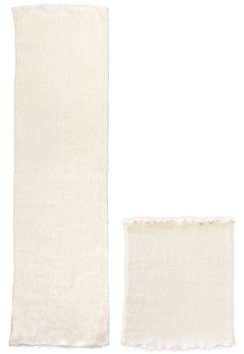 左:あなたになじむ ふゆのはらまき 右:当社の一般的な長さのはらまき