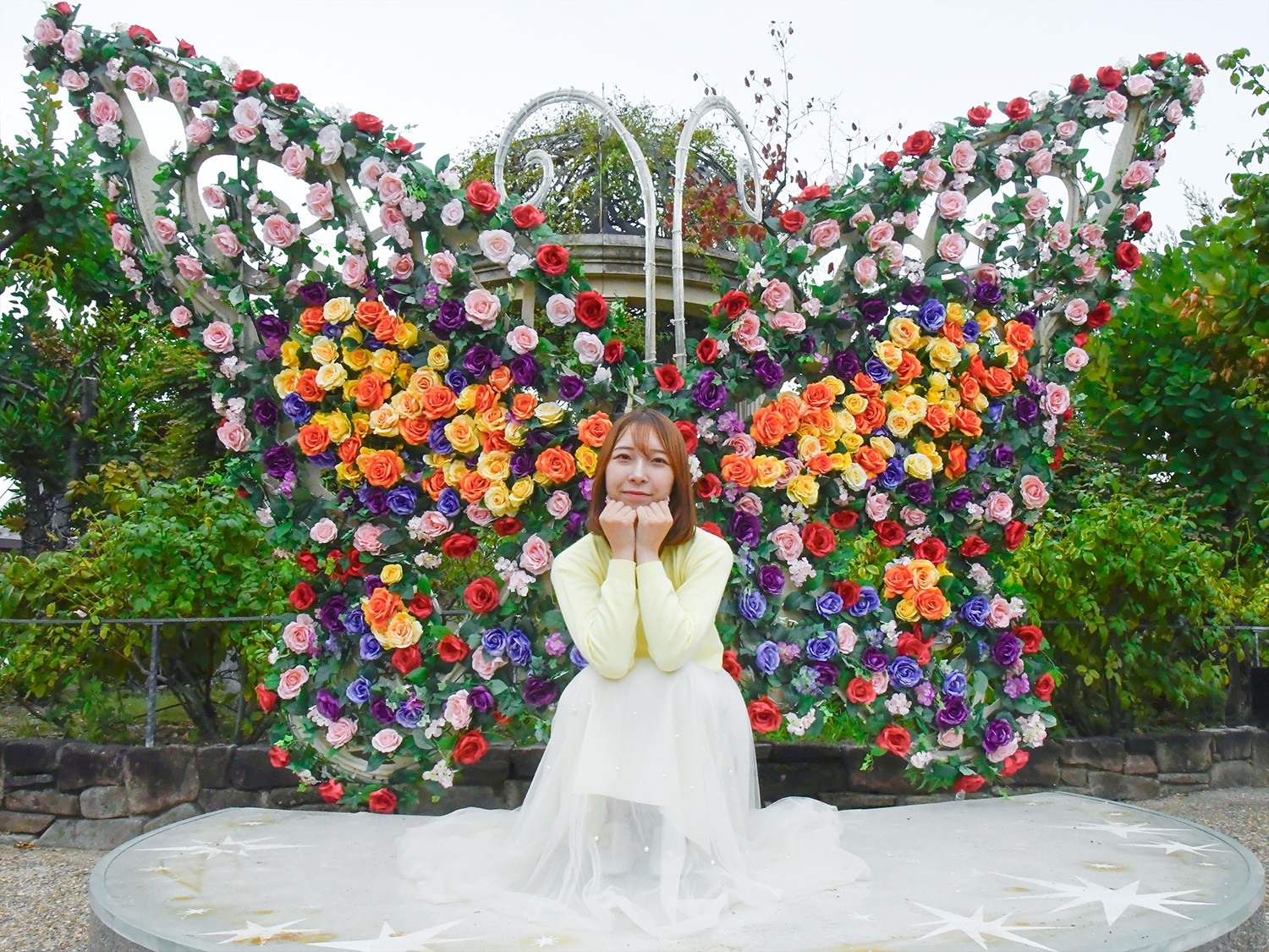 ひらかたパークの春といえば“伝統のバラ” 600種・4,000株が咲き誇る