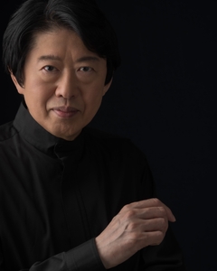 kr738RTF7pZm7oTOYvGb.jpg?w=940&h=940