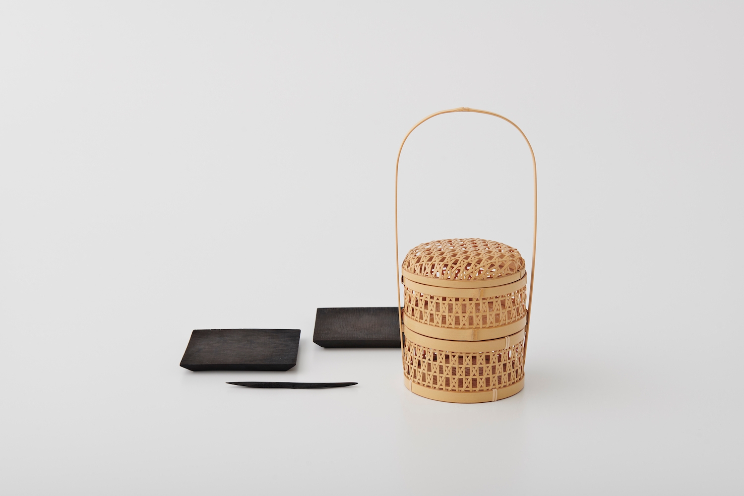 本場大島紬(鹿児島・宮崎)、別府竹細工(大分)