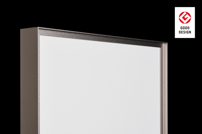 RIM マットシルバー 上部アップ