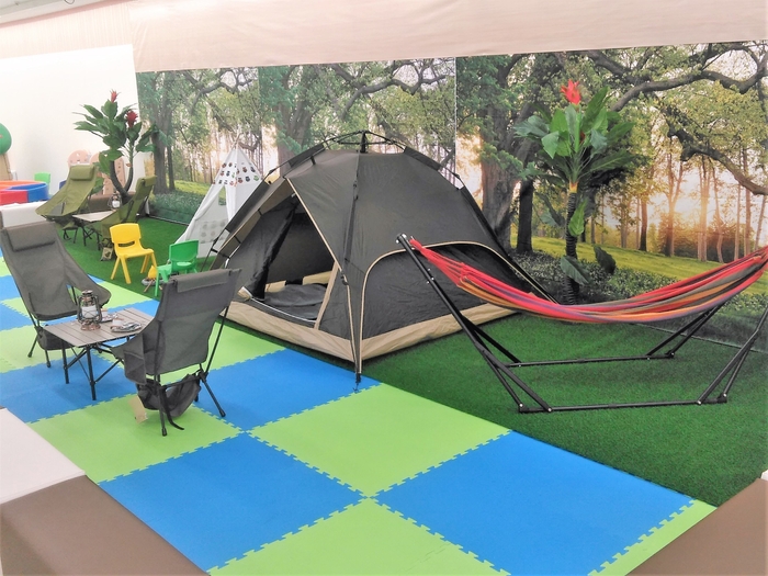 アウトドアテントコーナー