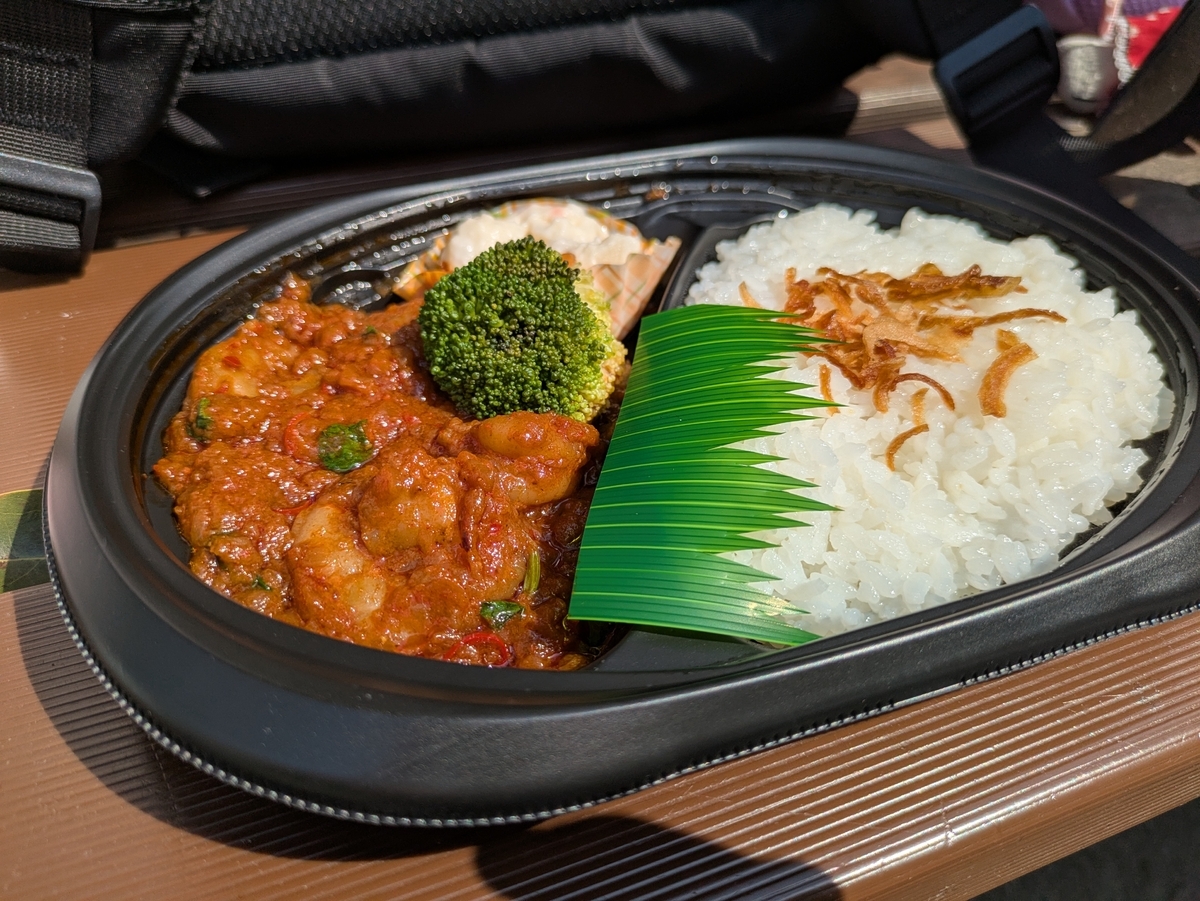 神田の弁当激戦区に新登場!アジアンから和風まで楽しめる「あじうま弁当」オープン