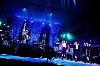 l5aEzriitJVRk4LB3xkY.jpg?w=940&h=940