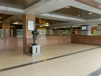 l6ht4iYeq9RLWsjYOnlr.jpg?w=940&h=940