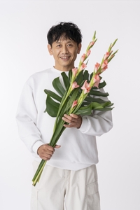 l8DKOtdaGZ5md5k2Arws.jpg?w=940&h=940