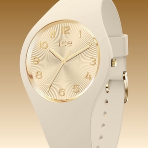 l9qIZUBPtqnFckbE0tQ0.jpg?w=940&h=940