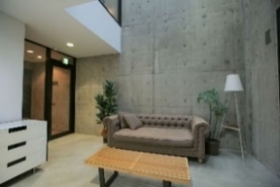 lBq4QEeQict2Xnc2RFFd.jpg?w=940&h=940