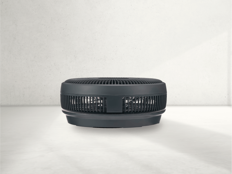 収納時の高さ約14センチ