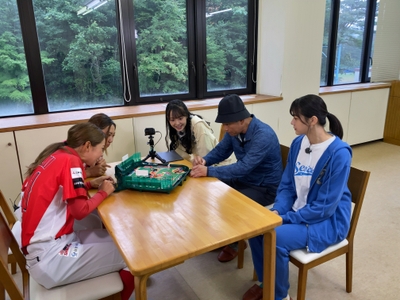 lHALWkxYkb9z3oDanefz.JPG?w=940&h=940