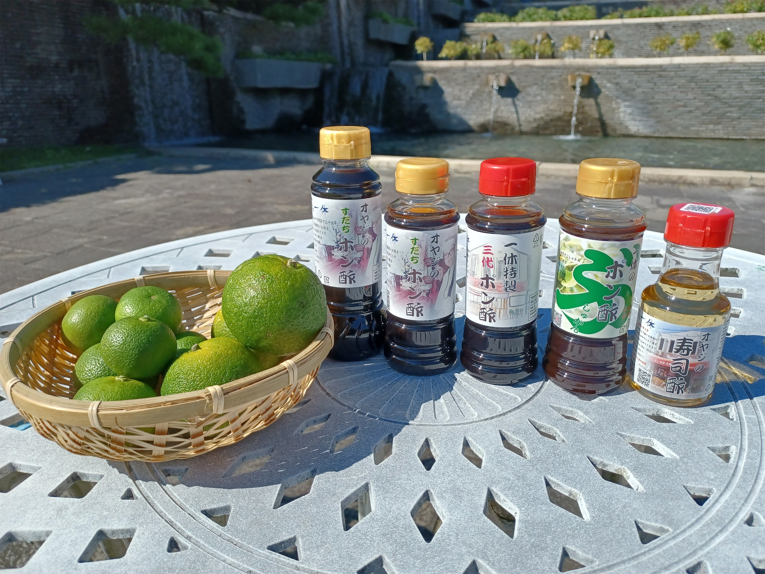 寿司ポン酢専用 明石で35年の老舗寿司店“寿司一休” 自家製のポン酢、寿司酢の販路拡大