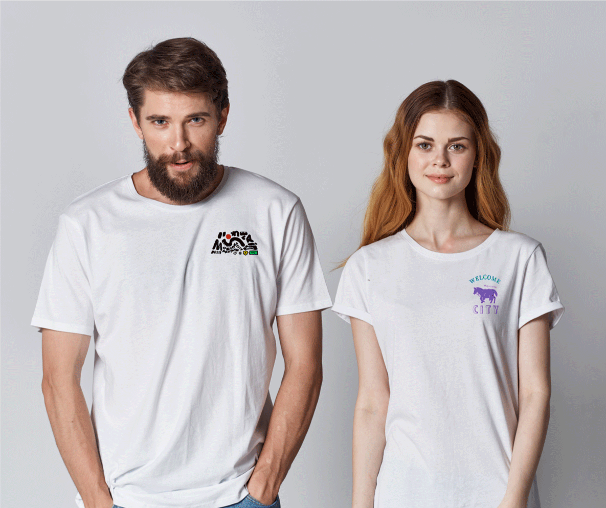 左:ToMoデザイン 右:絵描きのゆめデザイン