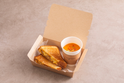 lQ3E0wTgYhdHFMvu0aXE.jpg?w=940&h=940