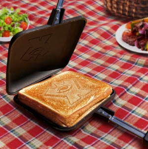 lQovNN87JA1EypT2km1v.jpg?w=940&h=940