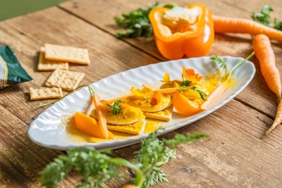 ZENB チップスのイエローディップ 1,100円（税込）