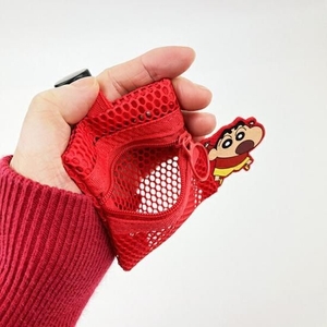 クレヨンしんちゃんのフラットなメッシュポーチ