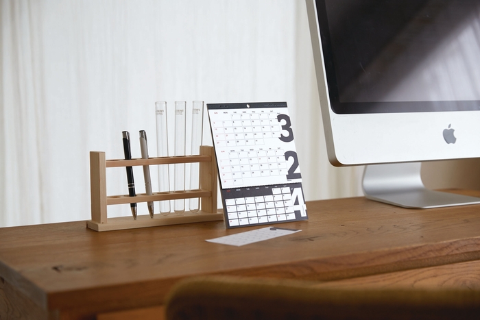 【リプラグ】3ヶ月カレンダー 3's Calendar(スリーズカレンダー)