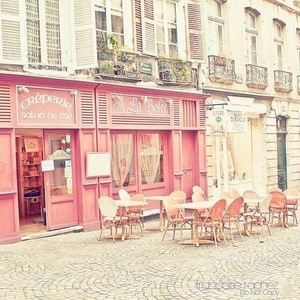 laheszJ8Hpz96gDDduV3.jpg?w=940&h=940