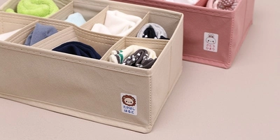 【4月4日(金)まで！入学・入園準備応援キャンペーン開催中】100均アイテムにも名入れOK！ダイソーの不織布小物入れにぴたプリを試してみた