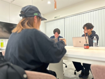 ldulzDslUZzx5gpshgA2.jpg?w=940&h=940