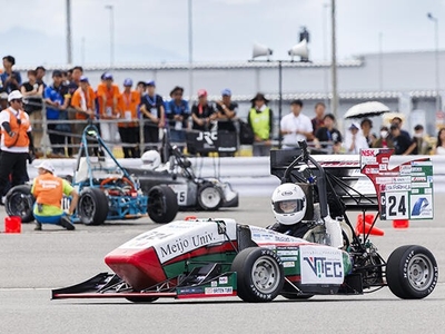 lgfj1FMIDSvjjUJh3SEk.jpg?w=940&h=940