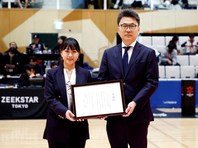 lhSN6TvF7YnEwvIMZExf.jpg?w=940&h=940