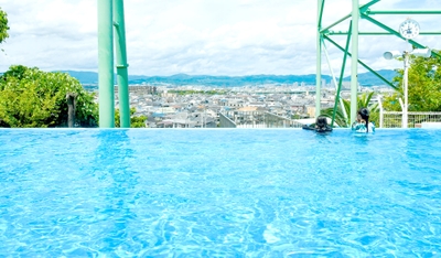 lhz8wE0IXbWeEpQenQxo.jpg?w=940&h=940