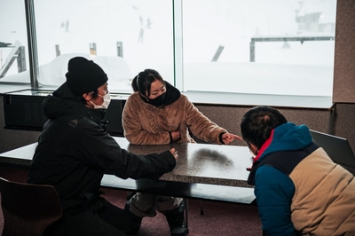 lne55SnNIBosCBuiR9Nm.jpg?w=940&h=940