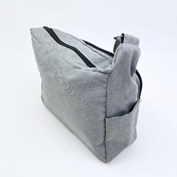 スヌーピーのショルダーバッグ