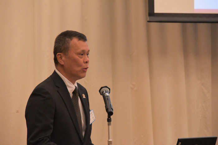 社長会の活動を報告した渉外部の岡田良弘氏