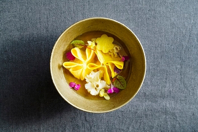 ltUaTnSV9o5D01G7Vbo4.jpg?w=940&h=940