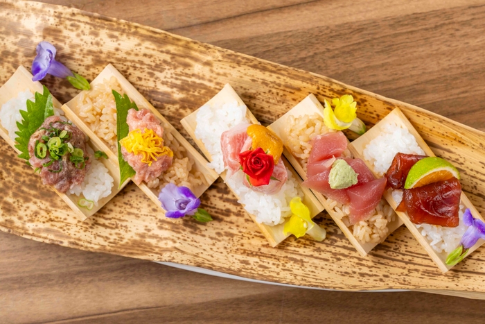 【限定10食】まぐろ堪能祭り寿司~青のり汁付き~ 1,680円