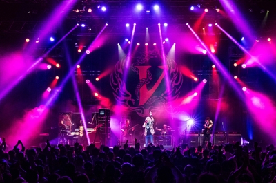 luohbWSF5GL55kmf1ziG.jpg?w=940&h=940