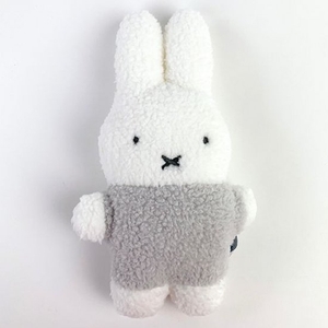 lxqDa99mqxzyVrea1X0d.jpg?w=940&h=940