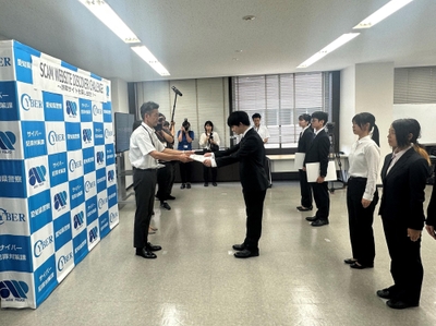 m20MNVFUTu6QKfWcwGYF.jpg?w=940&h=940