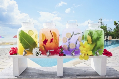 m2tUEn2p2XCscs6DZQMG.jpg?w=940&h=940