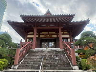 m5vmrgzGZxILkxkfbZ9U.jpg?w=940&h=940