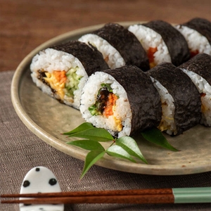 m8GcUBRbo3s72UJwYiNg.jpg?w=940&h=940