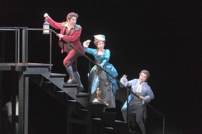 NISSAY OPERA 2022『セビリアの理髪師』　撮影：三枝近志