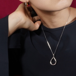 m8JCY3thpVeLy8H85k6Q.jpg?w=940&h=940