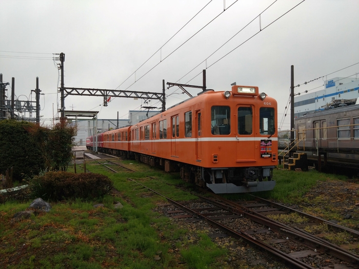 ようろう号(車庫)