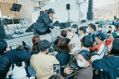 mCpgekbpU8WMw6cgK92l.jpg?w=940&h=940